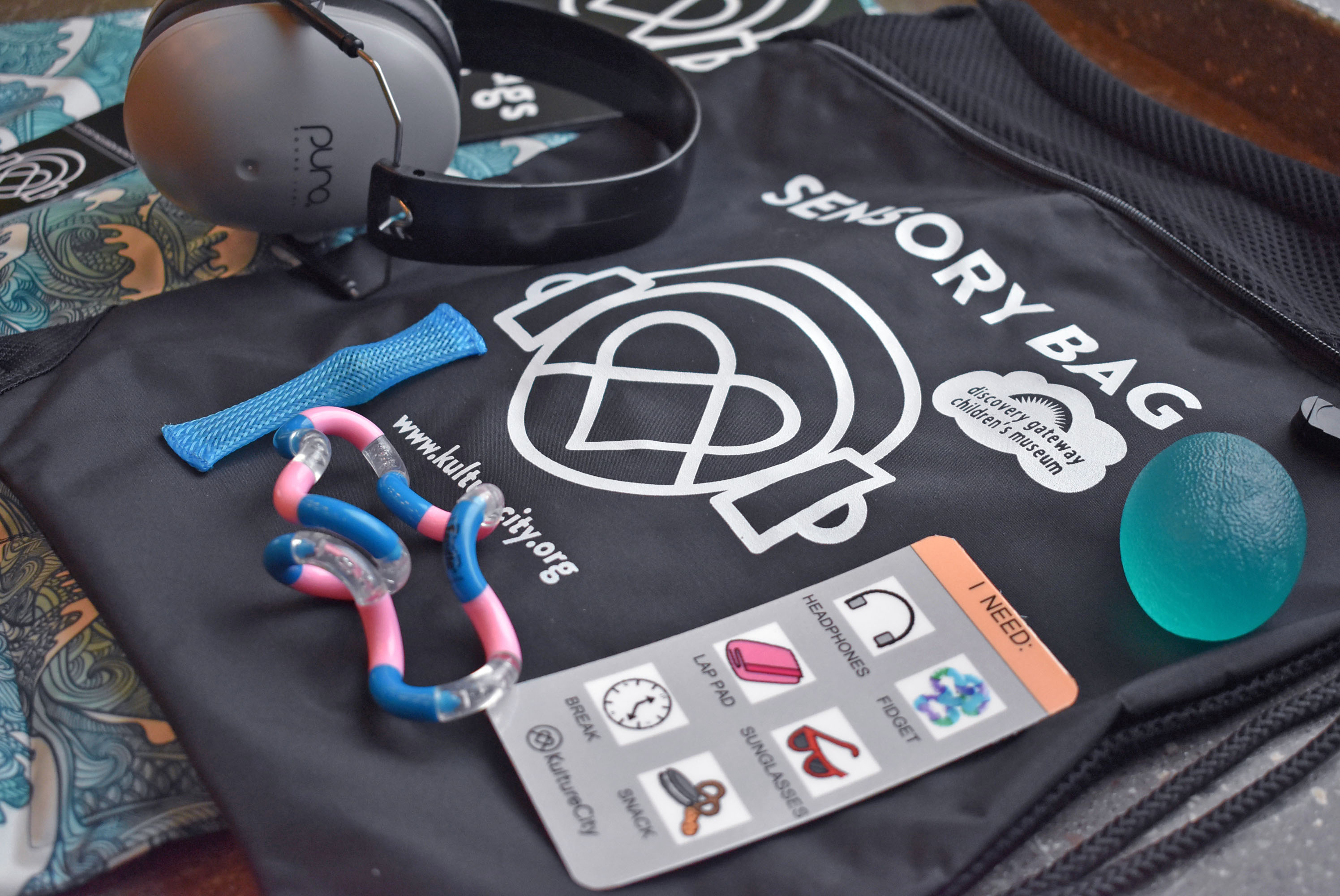 Discovery Gateway now has sensory bags equipped with noise-canceling headphones, fidget tools, and verbal cue cards